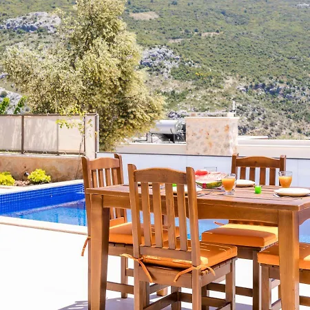 וילה 3 Sleeps 4 Isolated Honeymoon-villa Lale
